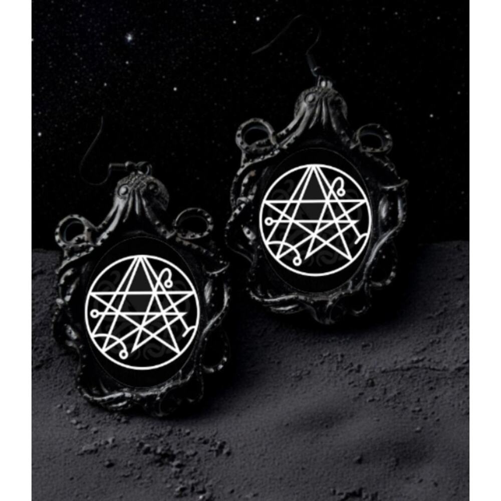 Necronomicon Gate Earrings H.P. Lovecraft Jewelry